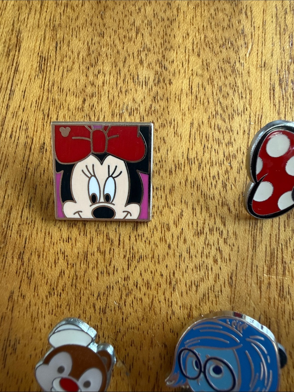 Disney Trading Pins. Pack of 10 pins. - Picture 2 of 8